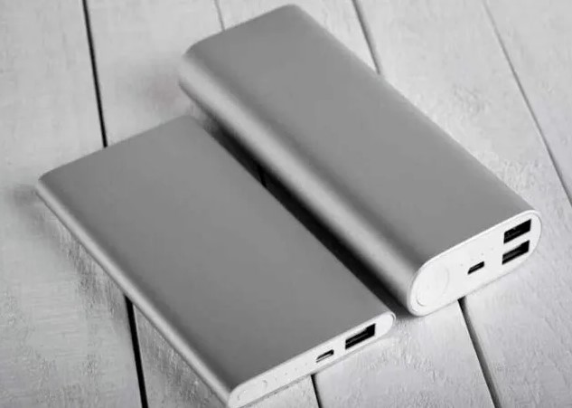 What is the Levo PA71 power bank?